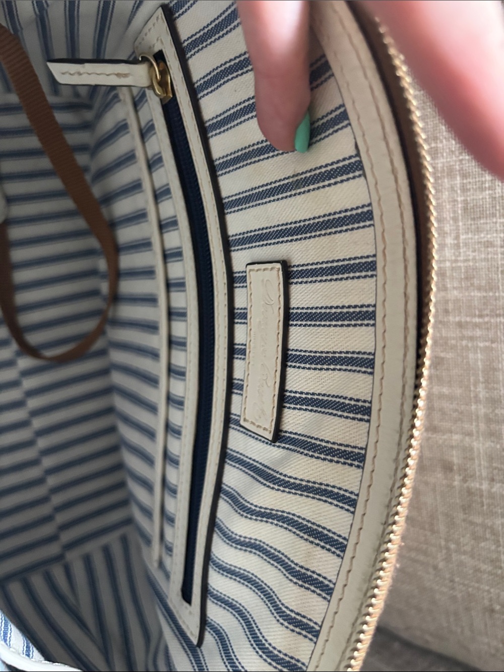 Dooney & Bourke Beacon Textured leather dome multi way bag - Picture 6 of 15